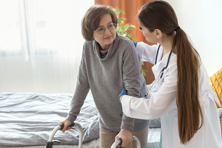 Promovendo qualidade de vida para pacientes e famílias enfrentando o desafio do câncer.
